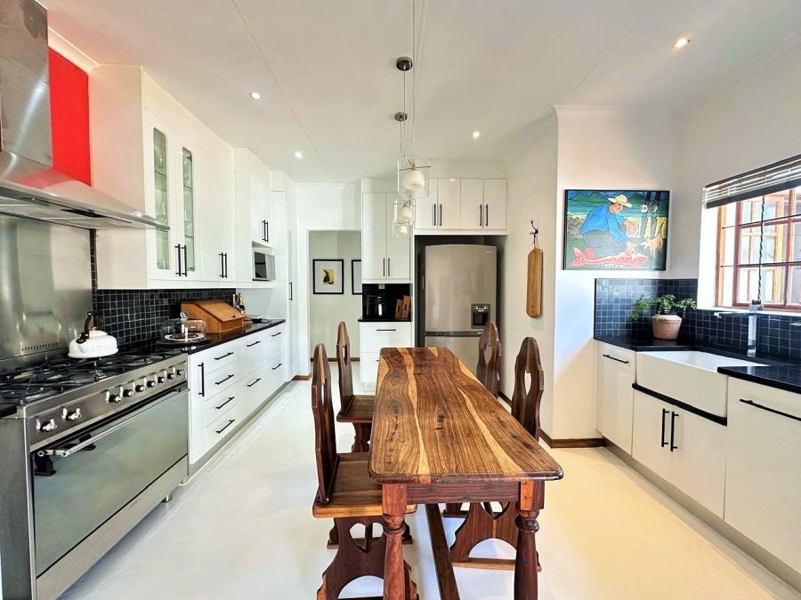 3 Bedroom Property for Sale in Eldoraigne Gauteng