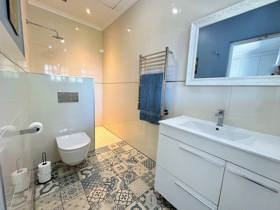 3 Bedroom Property for Sale in Eldoraigne Gauteng