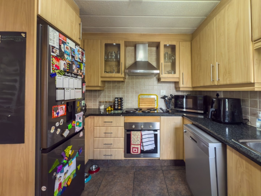 3 Bedroom Property for Sale in Eden Glen Gauteng