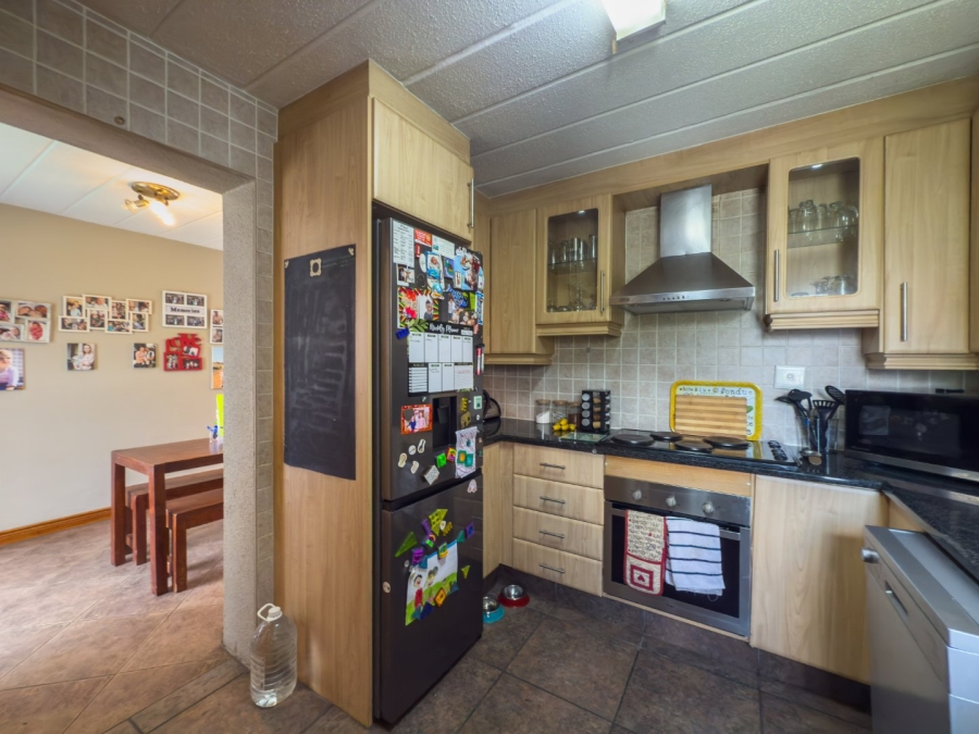 3 Bedroom Property for Sale in Eden Glen Gauteng