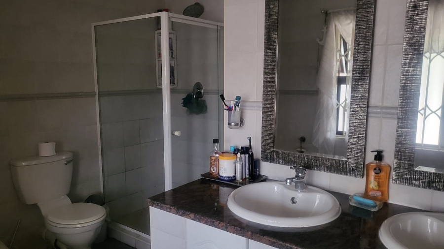 5 Bedroom Property for Sale in Bedfordview Gauteng