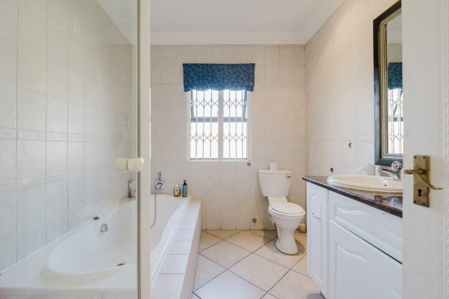 5 Bedroom Property for Sale in Bedfordview Gauteng