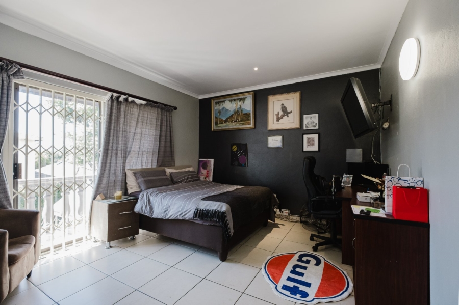 5 Bedroom Property for Sale in Bedfordview Gauteng
