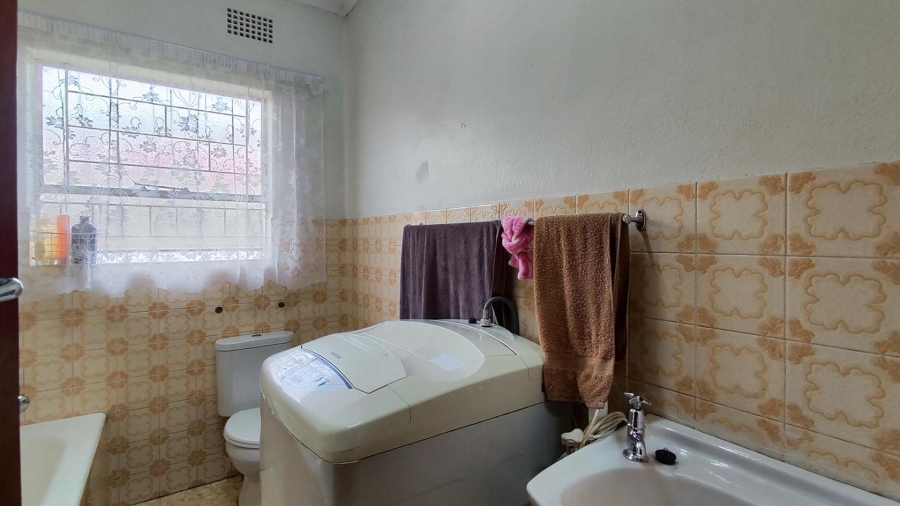 3 Bedroom Property for Sale in Barvallen Gauteng