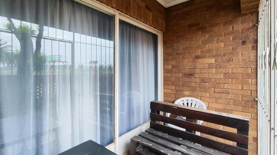 3 Bedroom Property for Sale in Barvallen Gauteng