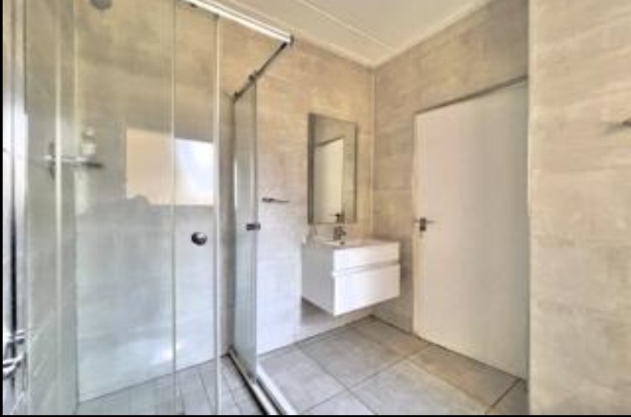 3 Bedroom Property for Sale in Waterfall Gauteng