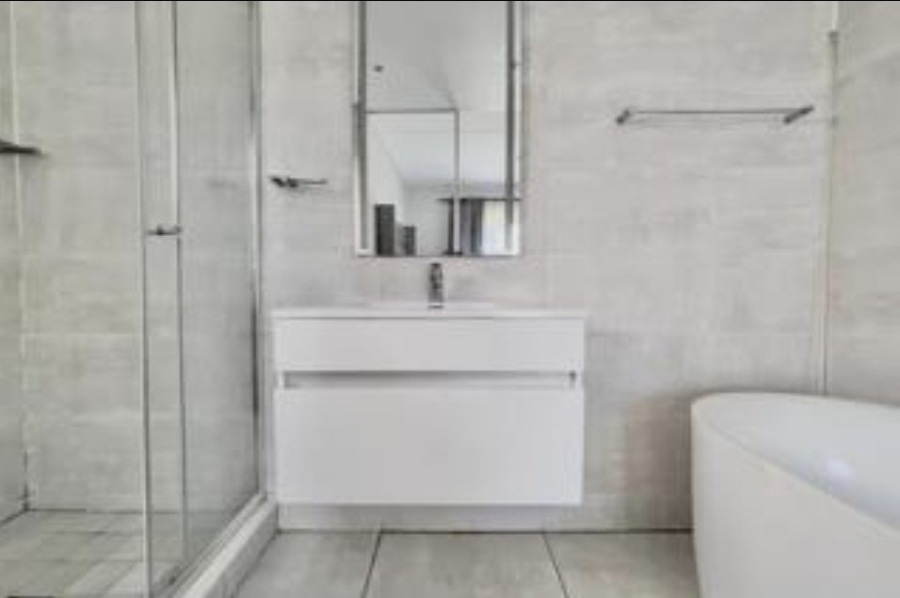 3 Bedroom Property for Sale in Waterfall Gauteng