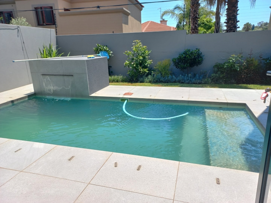  Bedroom Property for Sale in Morningside Manor Gauteng