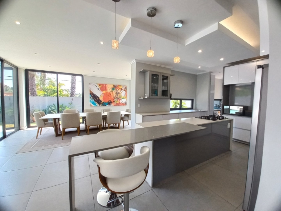  Bedroom Property for Sale in Morningside Manor Gauteng