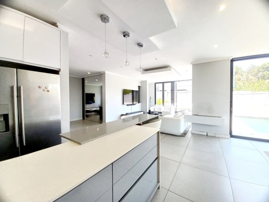  Bedroom Property for Sale in Morningside Manor Gauteng