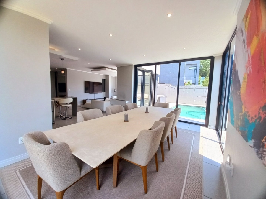  Bedroom Property for Sale in Morningside Manor Gauteng