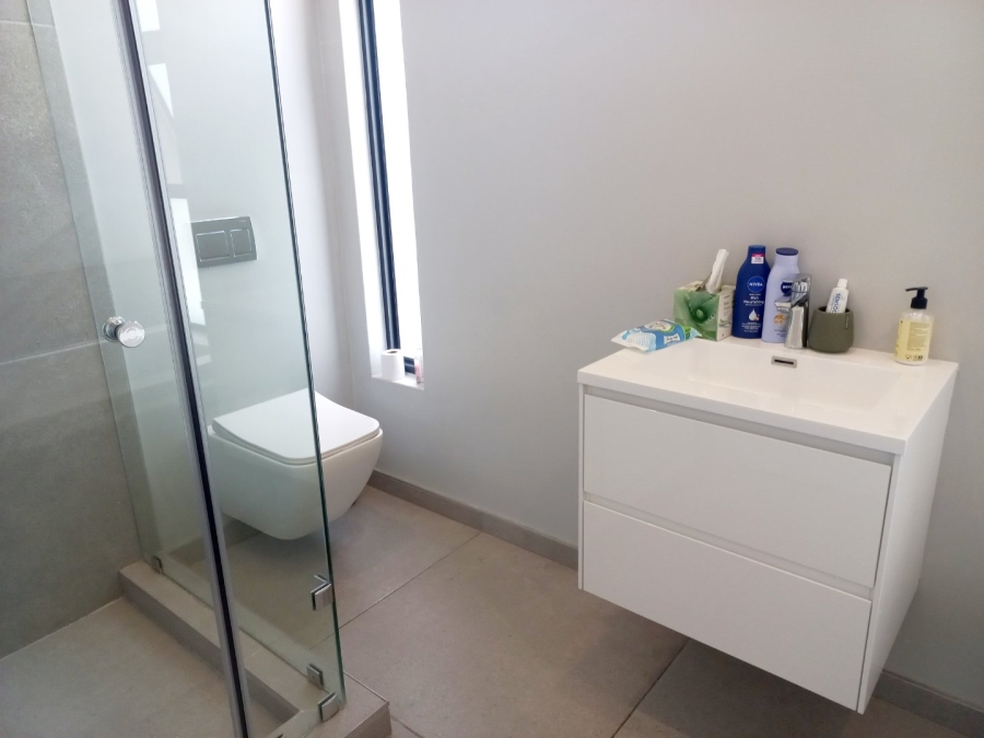  Bedroom Property for Sale in Morningside Manor Gauteng