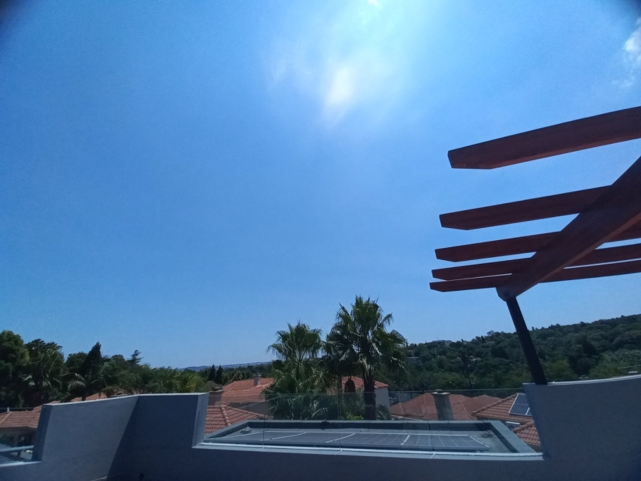  Bedroom Property for Sale in Morningside Manor Gauteng