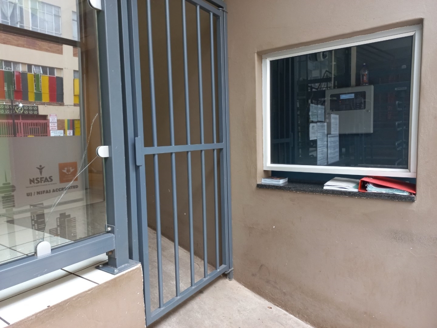  Bedroom Property for Sale in Doornfontein Gauteng