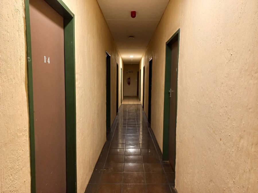  Bedroom Property for Sale in Doornfontein Gauteng