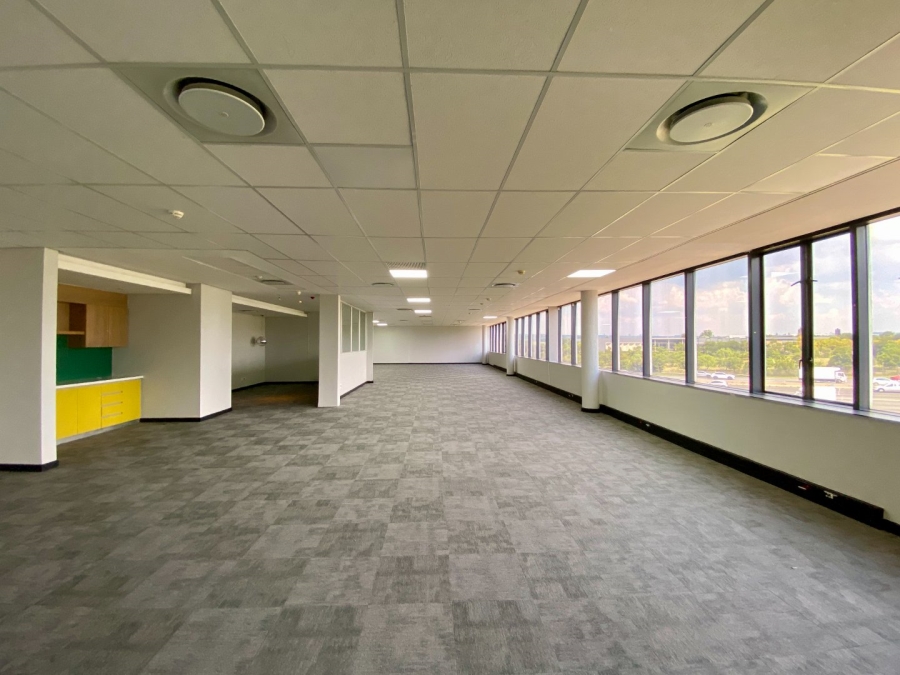 To Let commercial Property for Rent in Woodmead Gauteng