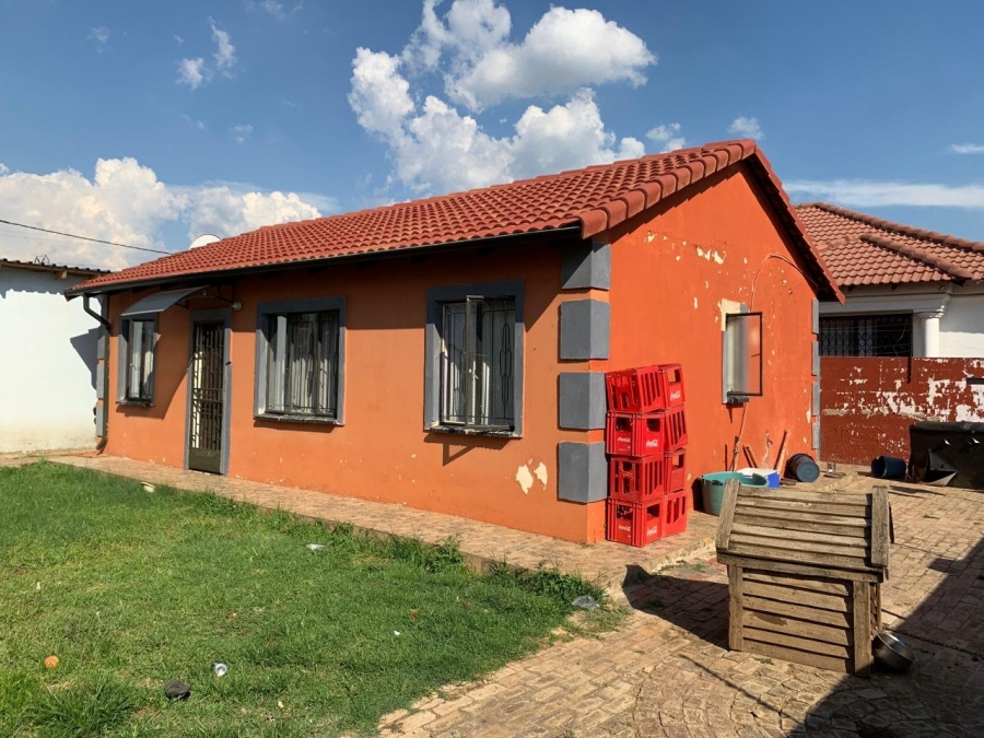3 Bedroom Property for Sale in Windmill Park Gauteng