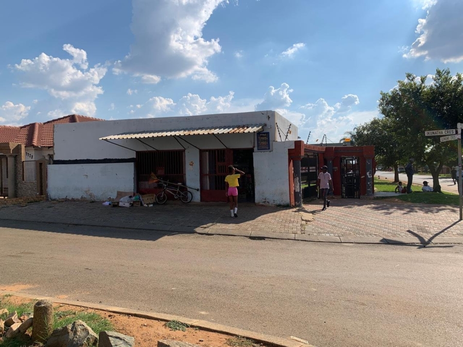 3 Bedroom Property for Sale in Windmill Park Gauteng