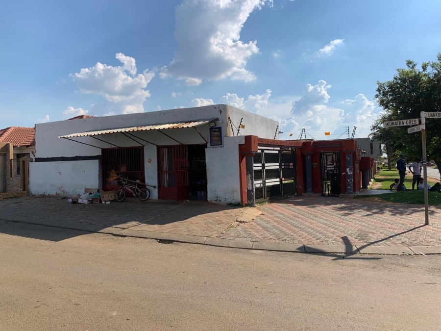 3 Bedroom Property for Sale in Windmill Park Gauteng