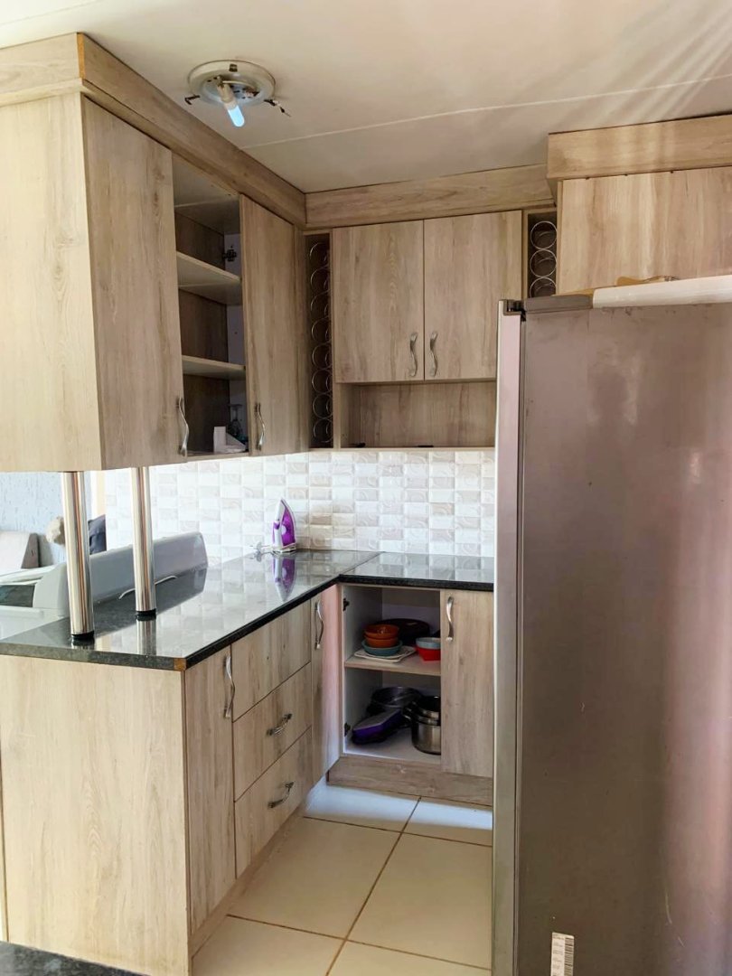 3 Bedroom Property for Sale in Windmill Park Gauteng