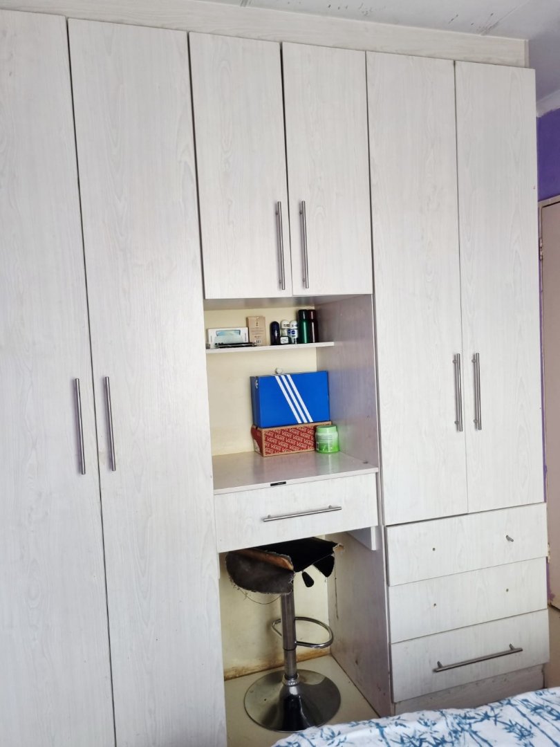 3 Bedroom Property for Sale in Windmill Park Gauteng