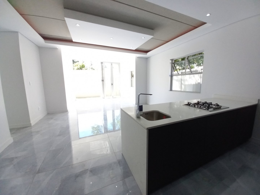  Bedroom Property for Sale in Morningside Manor Gauteng