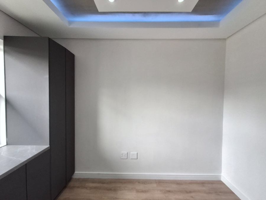 4 Bedroom Property for Sale in Morningside Manor Gauteng