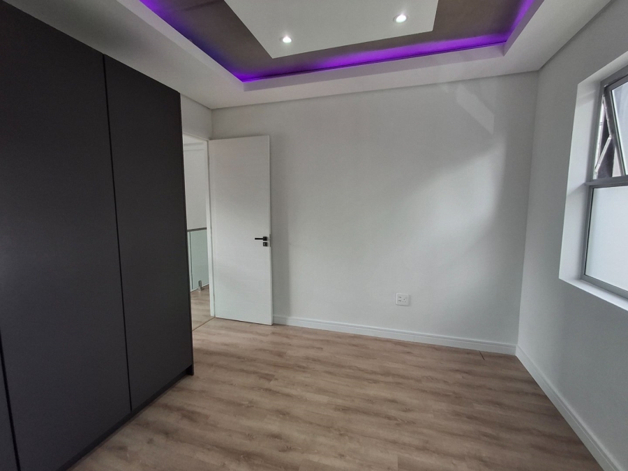 4 Bedroom Property for Sale in Morningside Manor Gauteng