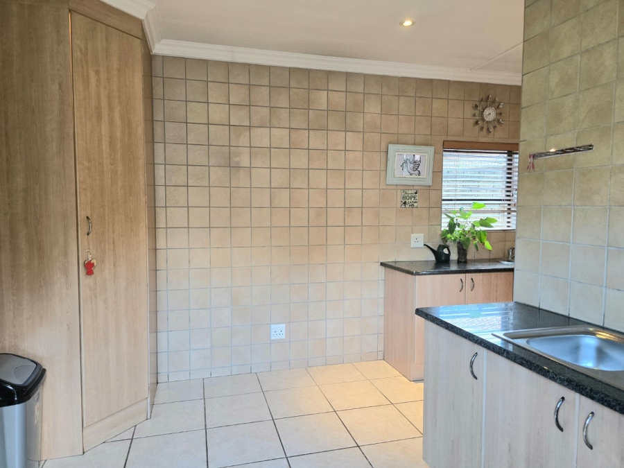 3 Bedroom Property for Sale in Equestria Gauteng