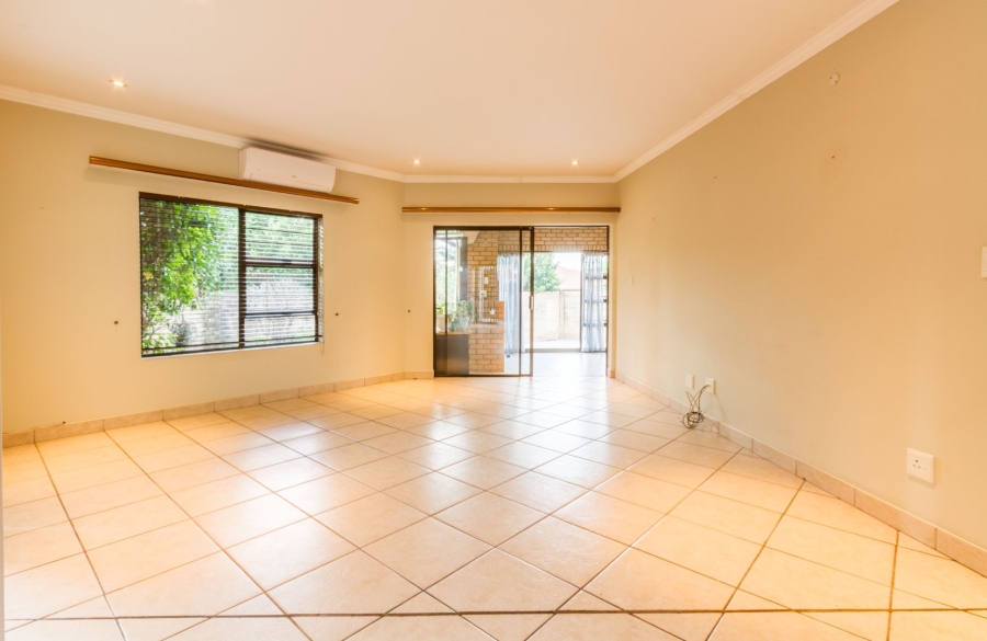 3 Bedroom Property for Sale in Equestria Gauteng