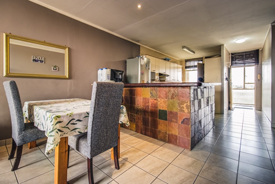  Bedroom Property for Sale in Dowerglen Gauteng