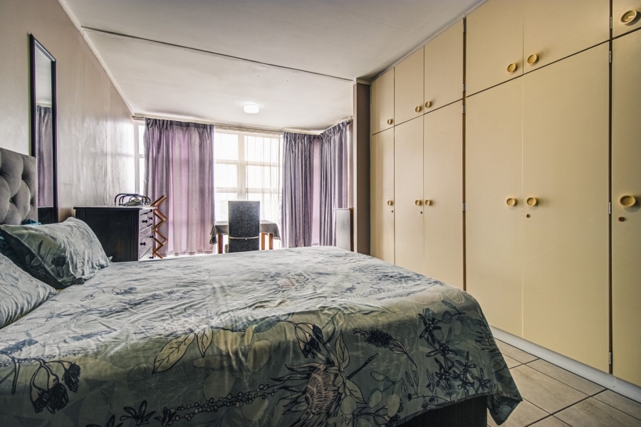  Bedroom Property for Sale in Dowerglen Gauteng