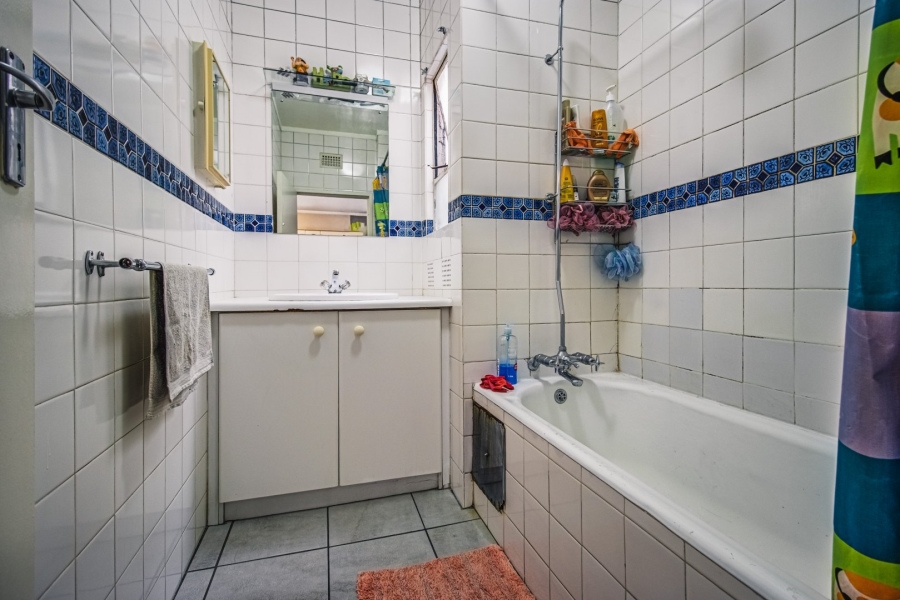  Bedroom Property for Sale in Dowerglen Gauteng