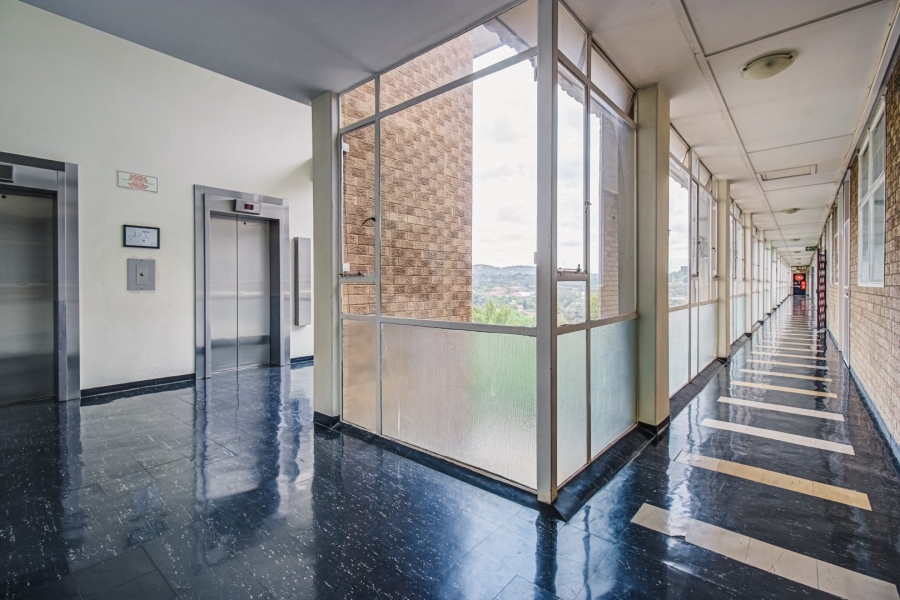  Bedroom Property for Sale in Dowerglen Gauteng