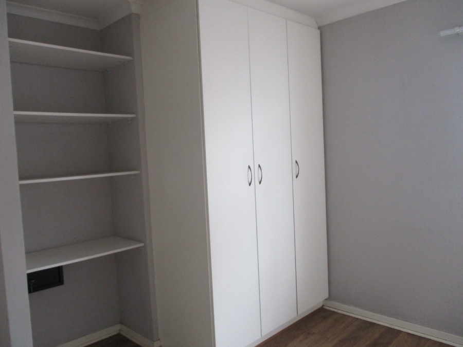 2 Bedroom Property for Sale in Montana Gauteng