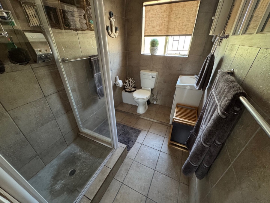 3 Bedroom Property for Sale in Birchleigh Gauteng