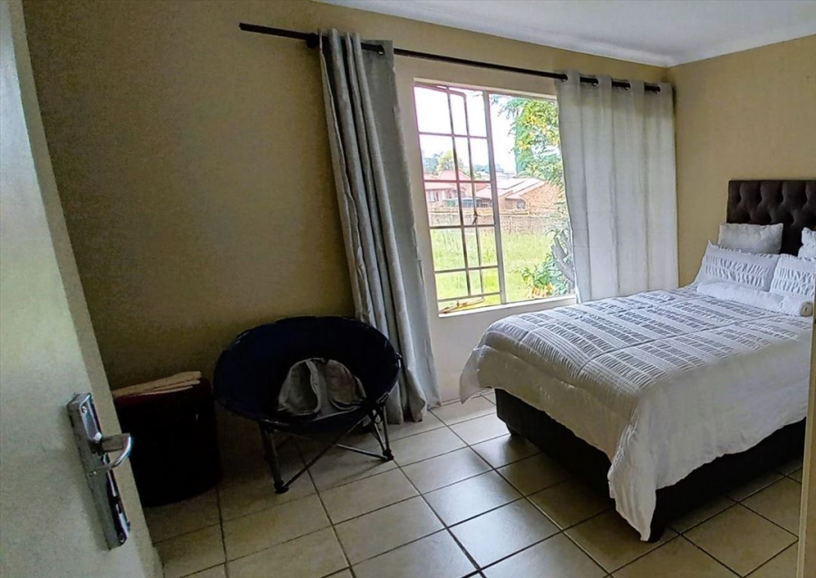2 Bedroom Property for Sale in Van Riebeeck Park Gauteng