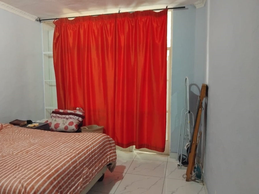 2 Bedroom Property for Sale in Bramley Park Gauteng