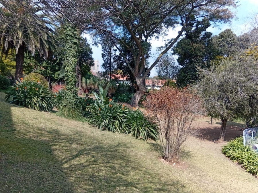 2 Bedroom Property for Sale in Bramley Park Gauteng