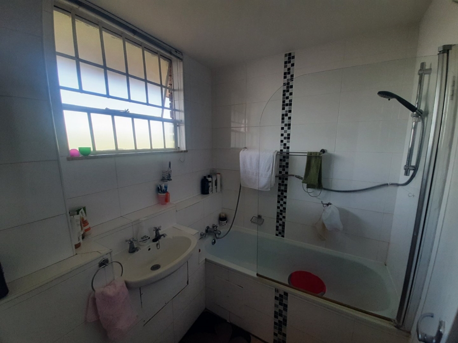 2 Bedroom Property for Sale in Hatfield Gauteng