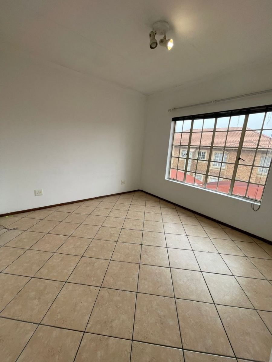 To Let 3 Bedroom Property for Rent in Terenure Gauteng