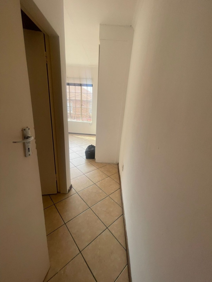 To Let 3 Bedroom Property for Rent in Terenure Gauteng