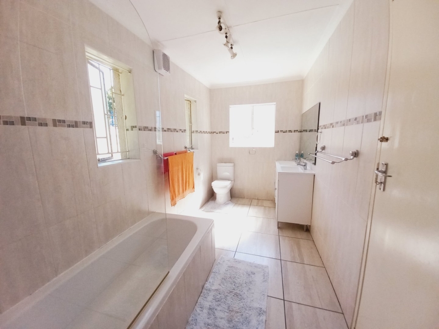 4 Bedroom Property for Sale in Primrose Gauteng