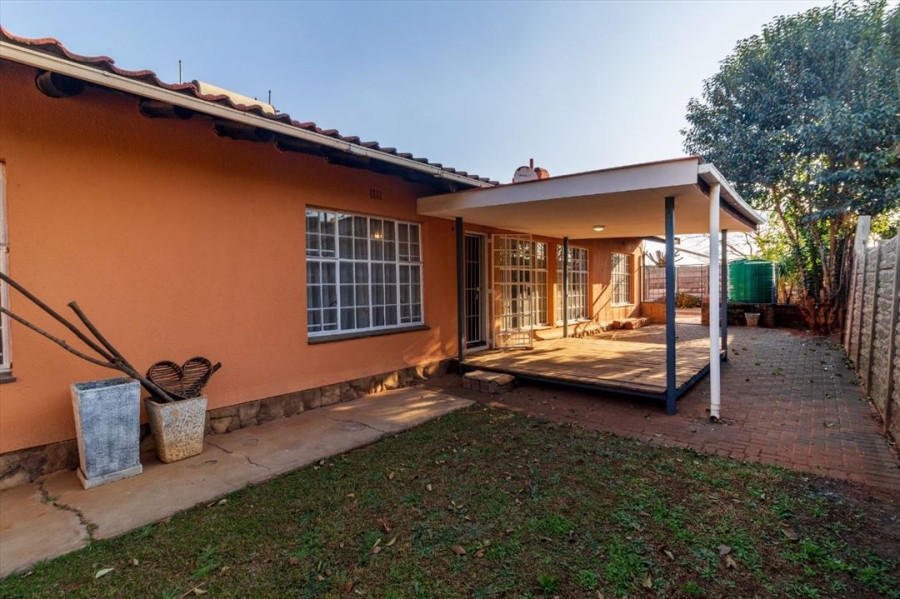 3 Bedroom Property for Sale in Dersley Gauteng