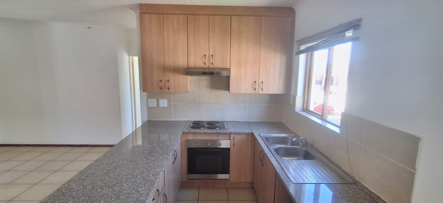 2 Bedroom Property for Sale in Hesteapark Gauteng