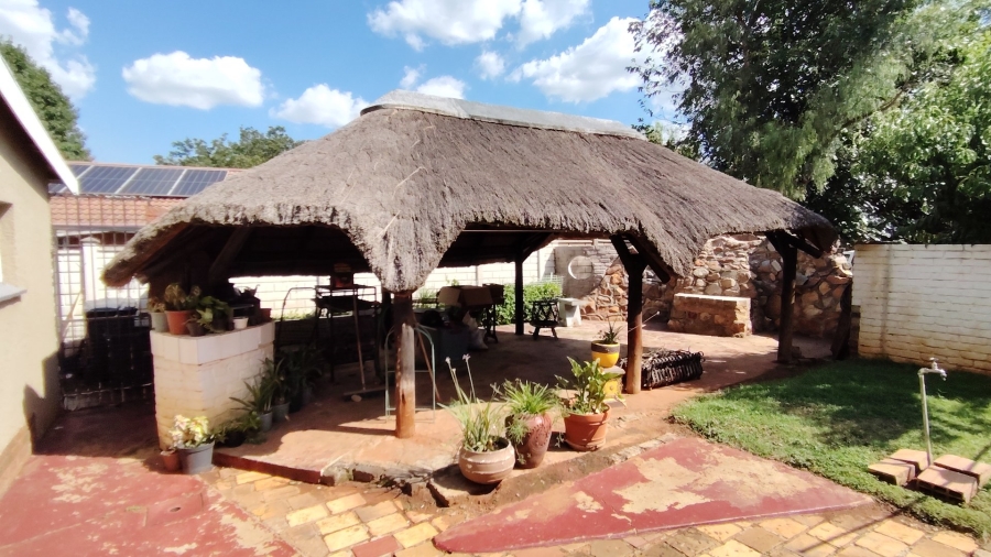 3 Bedroom Property for Sale in Rothdene Gauteng