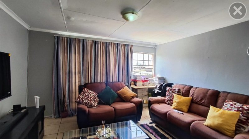 3 Bedroom Property for Sale in Ravenswood Gauteng