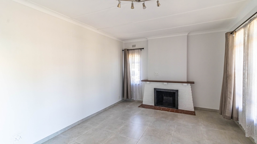 3 Bedroom Property for Sale in Robertsham Gauteng
