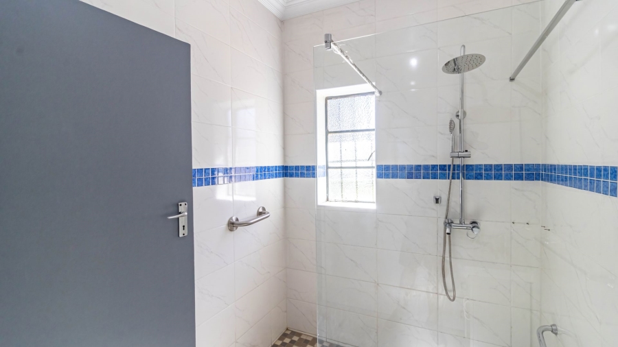 3 Bedroom Property for Sale in Robertsham Gauteng