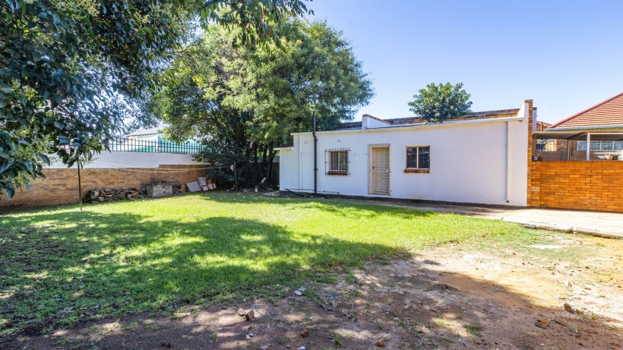 3 Bedroom Property for Sale in Robertsham Gauteng